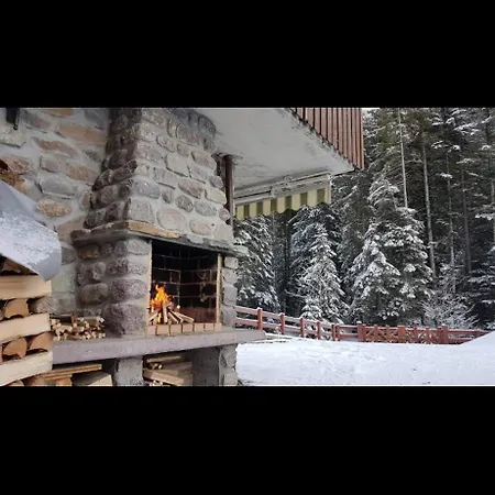 Chalet Laghetti Schilpario